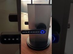 Introduceer de Tuya APP met zwart vierkant handvat en vingerafdrukdeurslot met Quick LockIdentification voor u